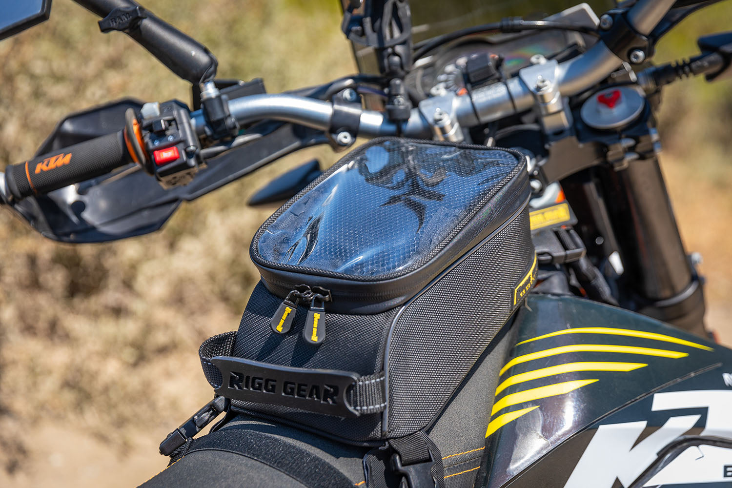 Trails End Lite Tank Bag